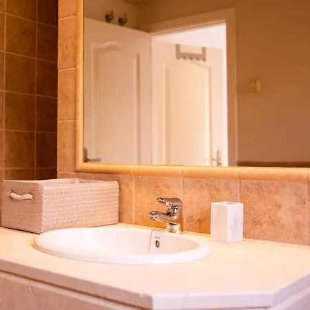 Apartment Benatalaya - 3 Bedroom Penthouse In *