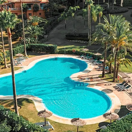 Apartment Benatalaya - 3 Bedroom Penthouse In Estepona